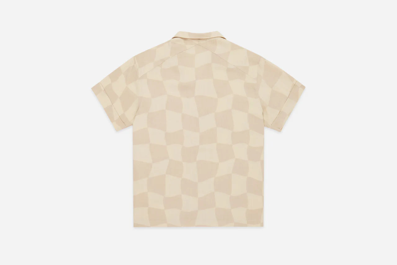 Vacation Shirt ~ Tan/Natural Drunk Chess